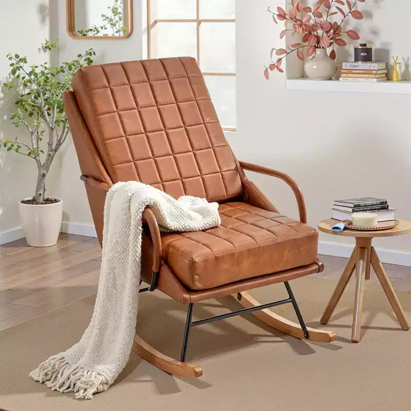 VECELO Polster-Schaukelstuhl aus Kunstleder/Teddy-Stoff, moderner Lounge-Schaukelsessel mit verstellbarer Rückenlehne, gepolsterter Sitzfläche und sicherem Gestell aus Massivholz, Weiß/Braun