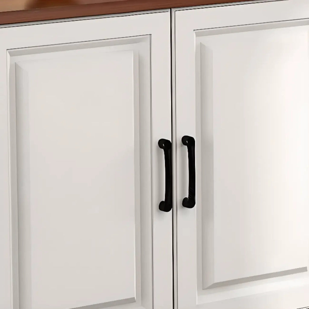 Moderner weißer TV-Schrank aus Holz mit Stauraum und Kabelmanagement