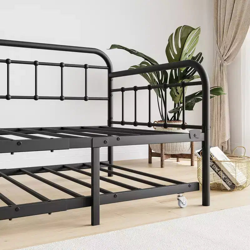 MAYEERTY Metall-Tagesbettgestell in Twin-Size mit Bettkasten, robuste Sofa-Bett-Plattform, kein Boxspringbett erforderlich, Schwarz