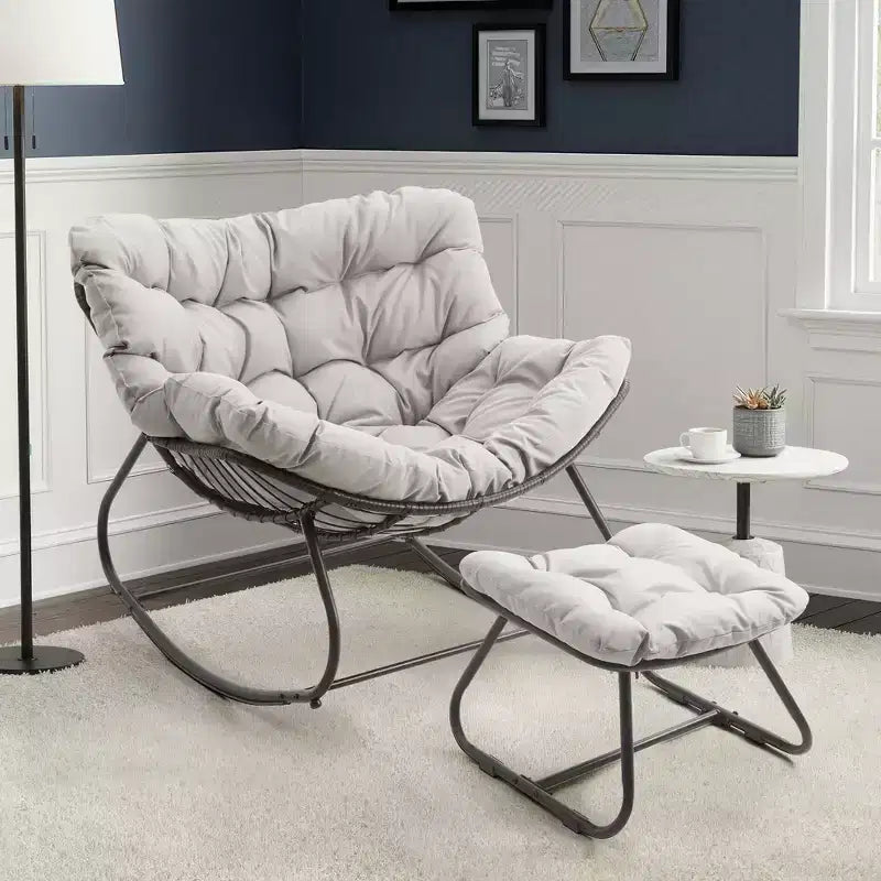 Heynemo Terrassen-Schaukelstuhl mit Hocker, Eiformiger Schaukelstuhl für drinnen und draußen mit Kissen, Überdimensionaler Papasan-Loungesessel aus Metall, Lesesessel