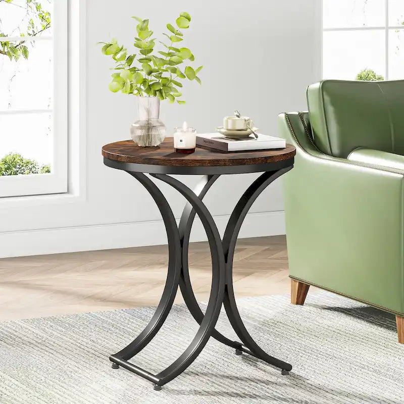 Kleiner, moderner runder Beistelltisch, Couchtisch, Nachttisch mit goldfarbenem Metallgestell und Kunstmarmor-Furnier aus Holzwerkstoff für das Wohnzimmer