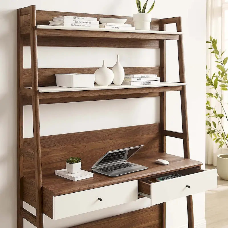 Schreibtisch mit Bücherregal und Schubladen