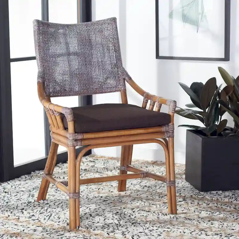 Küstendesign Rattan-Stuhl mit Kissen, 22 B x 24 L x 37 H, 22 B x 24 T x 37 H