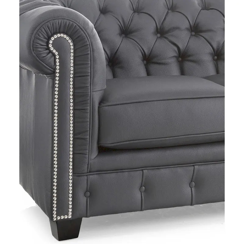 Hancock Chesterfield-Sofa mit Tufting aus genarbtem italienischem Leder – 79 H x 218 B x 102 T (cm)