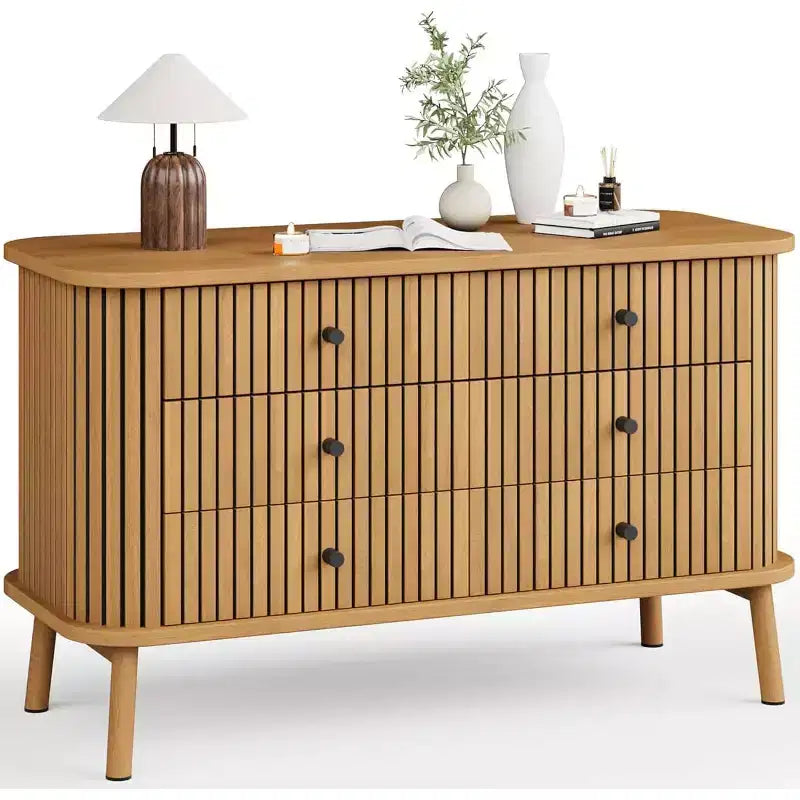 Kommode, horizontaler Schrank mit 6 Schubladen, schwarzen Griffen & Holzbeinen, Naturholz-Optik