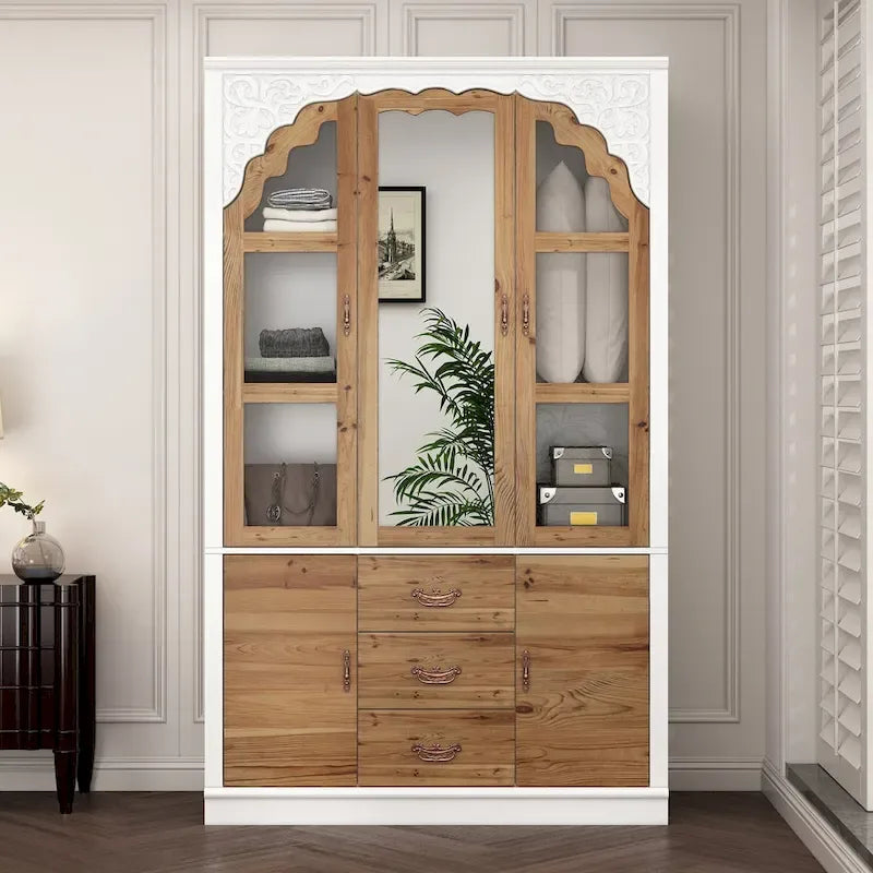 Vintage-inspiriertes zweiteiliges Kleiderschrank-Set mit Metallakzenten
