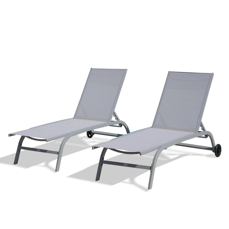 2er-Set Chaiselongues, Liegestühle mit Rollen und 5-fach verstellbarer Rückenlehne, Poolliegen (2 Liegestühle)
