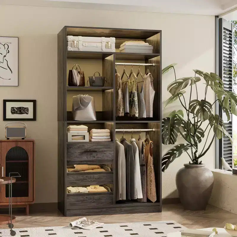 Schrank-Organizer mit Holzschubladen, freistehendes Schranksystem mit Kleiderstangen