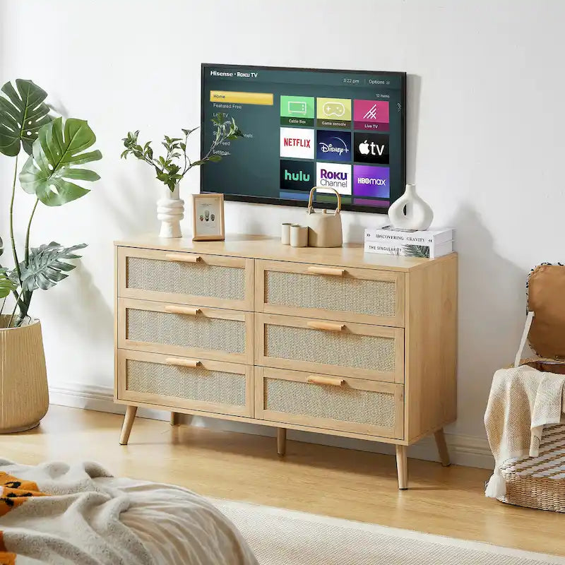 Schlafzimmerkommode mit Rattanfronten