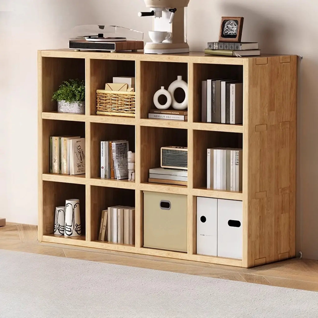Modernes horizontales 8-faches Holzregal in Natur-Optik
