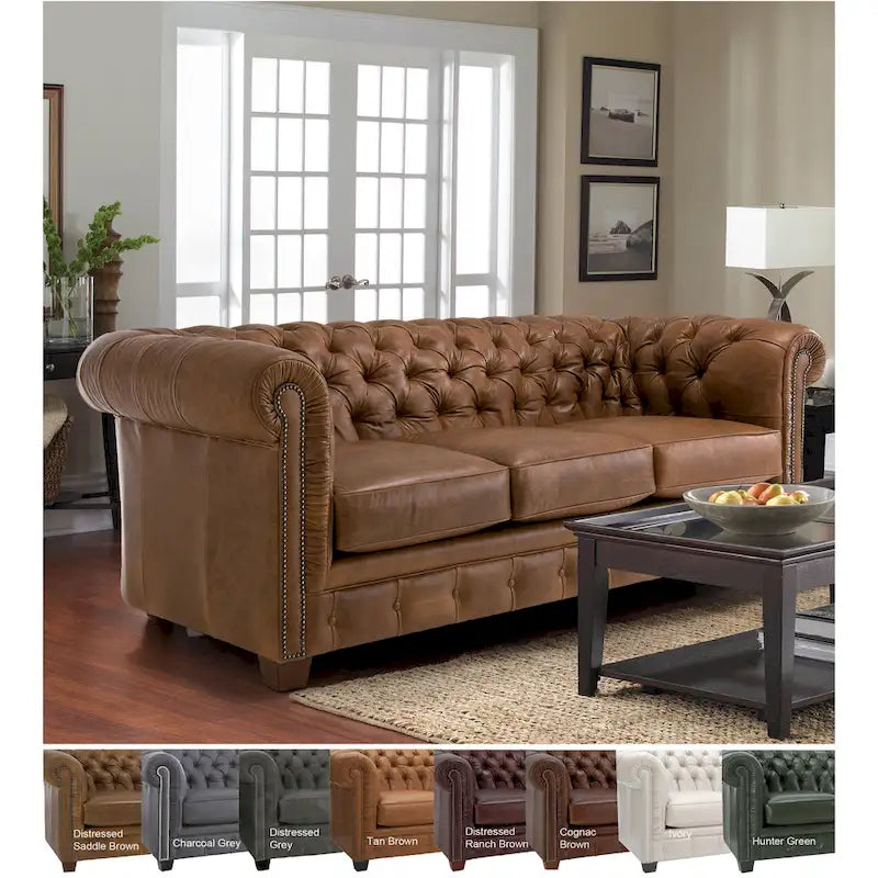 Hancock Chesterfield-Sofa mit Tufting aus genarbtem italienischem Leder – 79 H x 218 B x 102 T (cm)