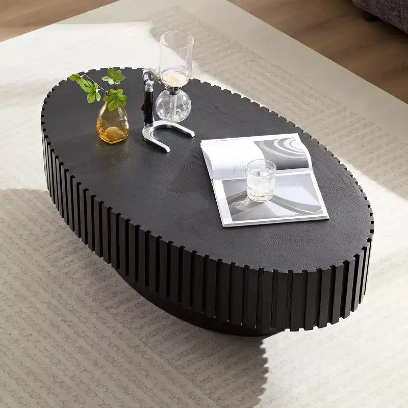Ovaler/Quadratischer Couchtisch, minimalistischer geriffelter Mitteltisch, Beistelltisch, natürliche Esche/Nussbaum/Mattschwarz – ModernLuxe