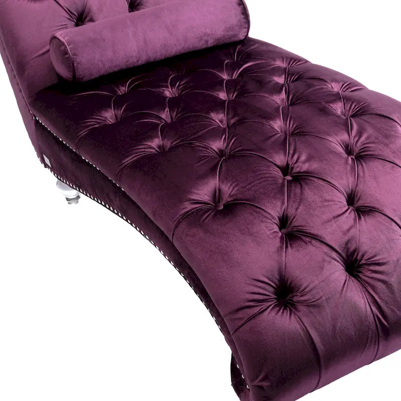 Violette, gepolsterte Récamiere mit Knopfheftung, Kissen und Acrylbeinen