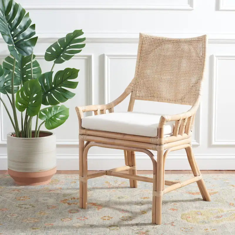 Küstendesign Rattan-Stuhl mit Kissen, 22 B x 24 L x 37 H, 22 B x 24 T x 37 H