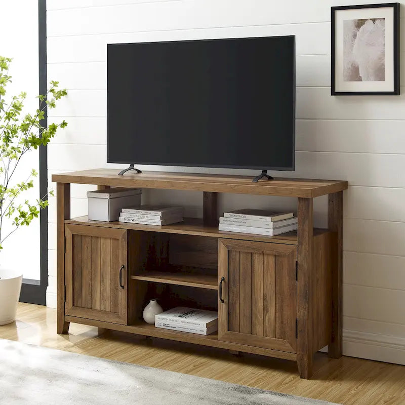 Middlebrook 58-Zoll-TV-Highboy mit gerillten Türen