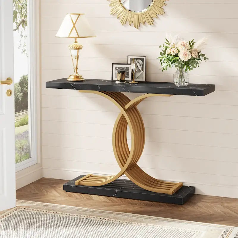 Schwarzer/goldener moderner Konsolentisch mit Marmoroptik-Tischplatte, 99 cm breiter Holztisch für den Eingangsbereich mit geometrischen Metallbeinen