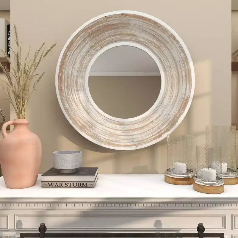 35x35 Wandspiegel aus Holz mit weiß gekalkter Optik in Creme – Olivia & May: Keine Montage erforderlich, MDF-Rahmen, für den Innenbereich