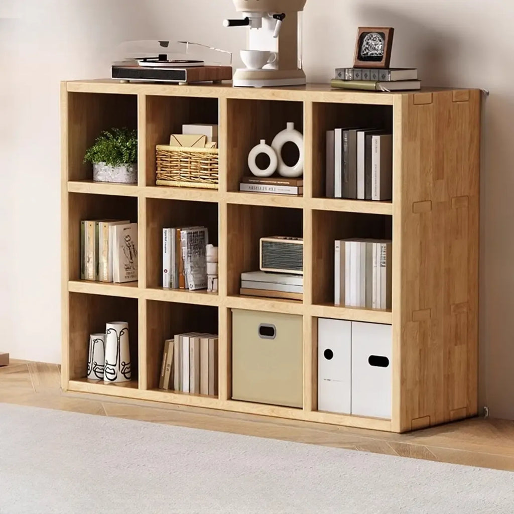 Modernes horizontales 8-faches Holzregal in Natur-Optik