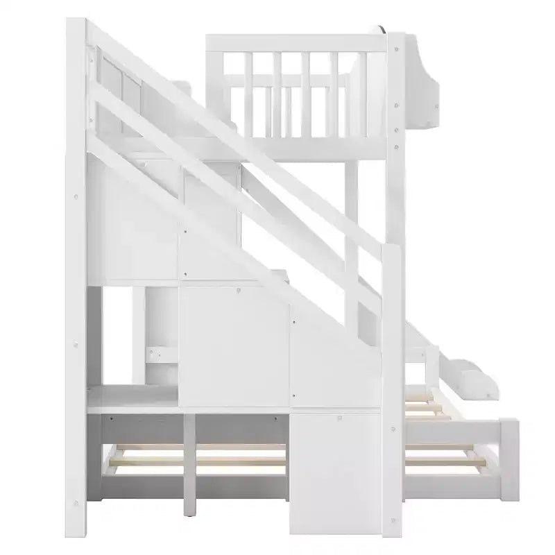 Etagenbett (90x200 cm oben / 140x200 cm unten) mit Rutsche, Regalen, Treppe mit Stauraum und Kleiderschrank für das Kinderzimmer