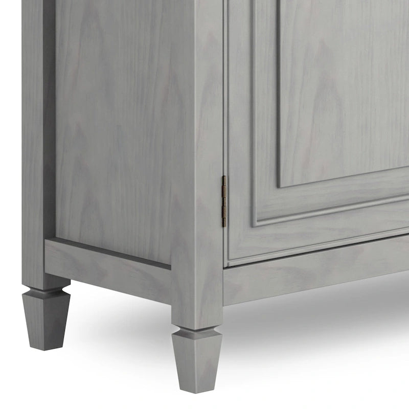 WYNDENHALL Hampshire 40 Zoll breiter Aufbewahrungsschrank für den Eingangsbereich aus Massivholz im traditionellen Stil - 40w x 15t x 36h