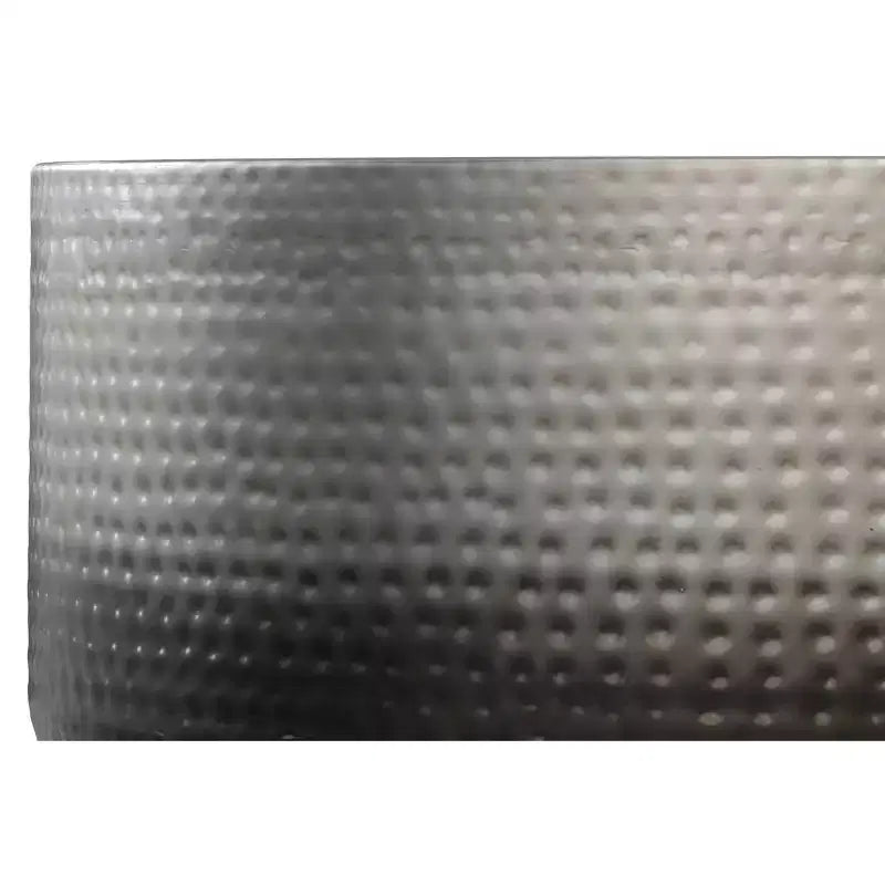 Kacy 36 Zoll breiter, moderner Couchtisch aus Metall in Silber-Ombré, montiert