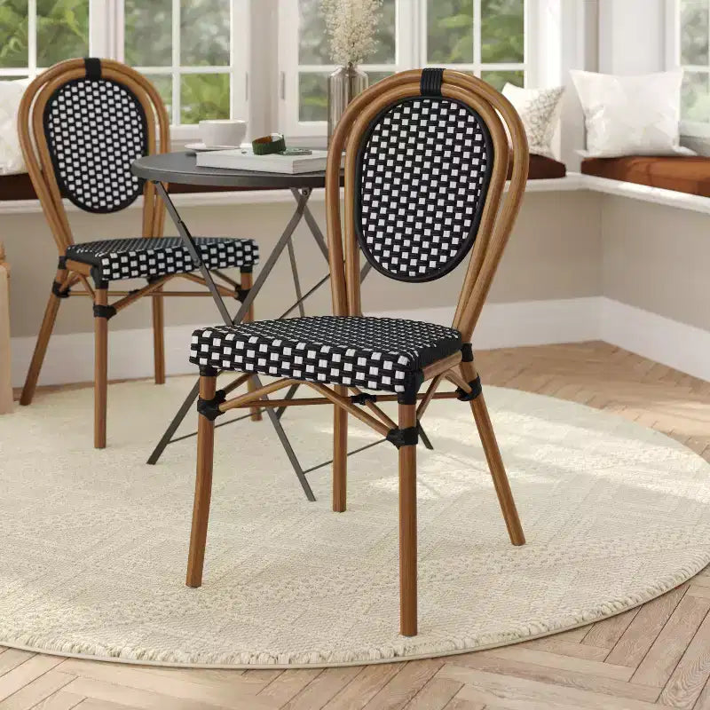Flash Furniture Lourdes stapelbarer Thonet-Bistrostuhl für den gewerblichen Innen- und Außenbereich, PE-Rattan und Aluminiumgestell