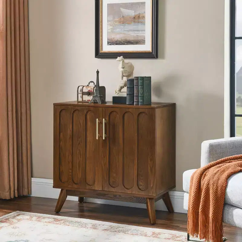 MAYEERTY Geriffeltes Sideboard Buffetschrank mit Regalen und Massivholzbeinen für Wohnzimmer und Esszimmer