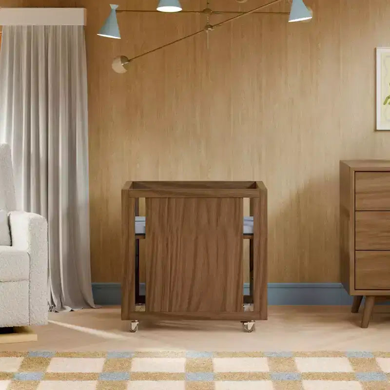 Babyletto Palma 8-in-1 wandelbares Kinderbett für alle Wachstumsphasen mit Beistellbett- und Kleinkindbett-Sets