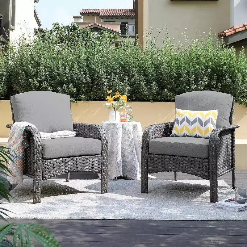 HOMLUX 2er-Set Terrassenstühle aus Korbgeflecht, wetterfeste Rattanstühle mit hoher Rückenlehne für den Außenbereich