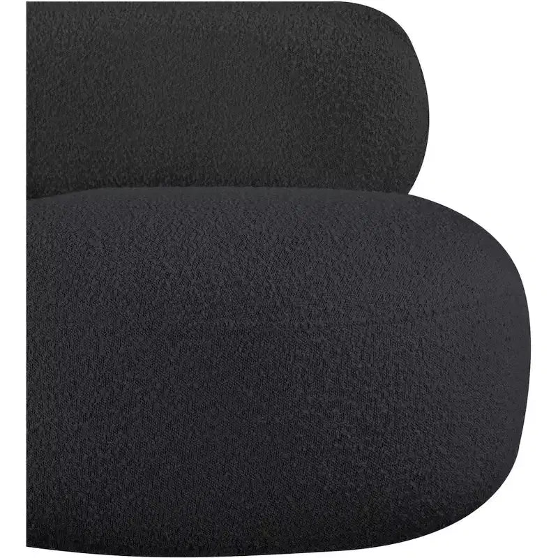 Meridian Furniture Venti Stuhl aus Bouclé-Stoff