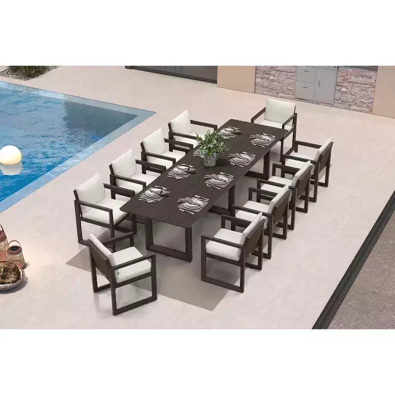 PURPLE LEAF luxuriöses Outdoor-Essgruppe aus Aluminium mit Tisch und Stühlen sowie abnehmbaren, dicken Sitzkissen