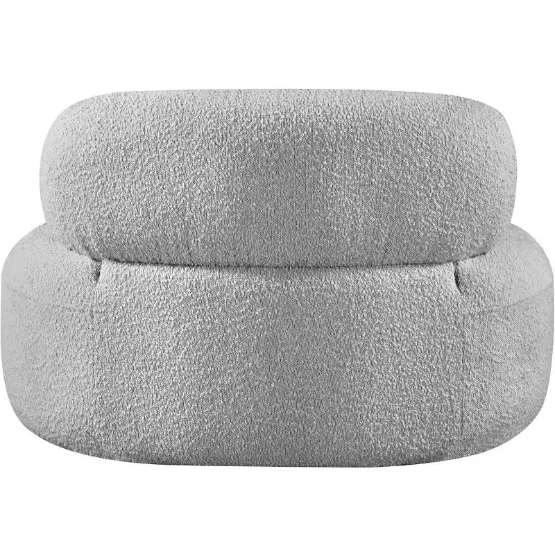 Meridian Furniture Venti Stuhl aus Bouclé-Stoff