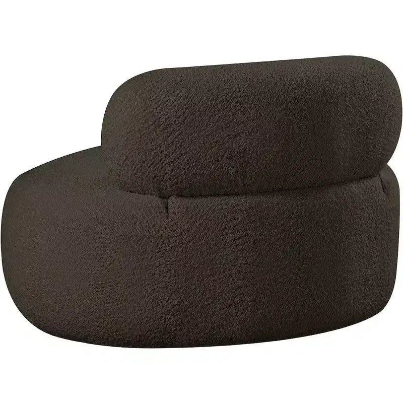Meridian Furniture Venti Stuhl aus Bouclé-Stoff