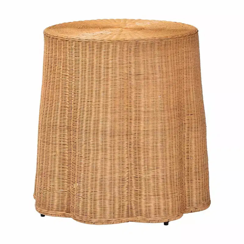 bali & pari Palm Bohemian Honig-Wabentisch aus Rattan in Muschelform, Beistelltisch