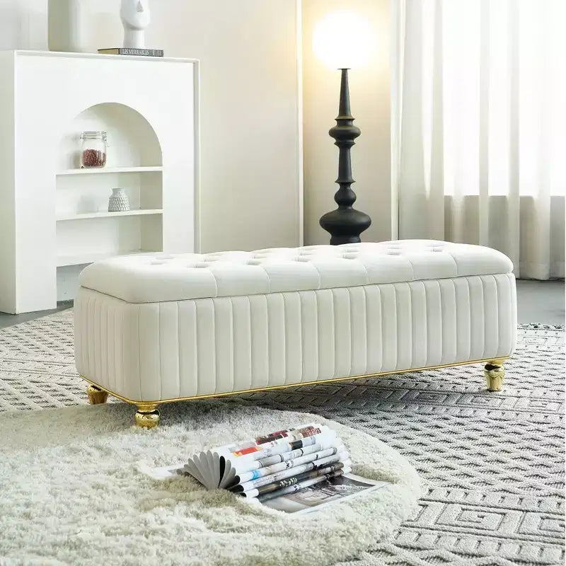 Okak moderne Luxus-Ottomanenbank mit Klappdeckel und tiefen Knöpfen, goldener Verzierung und Metallbeinen, gepolsterte Sitzbank mit Stauraum für Wohnzimmer und Schlafzimmer