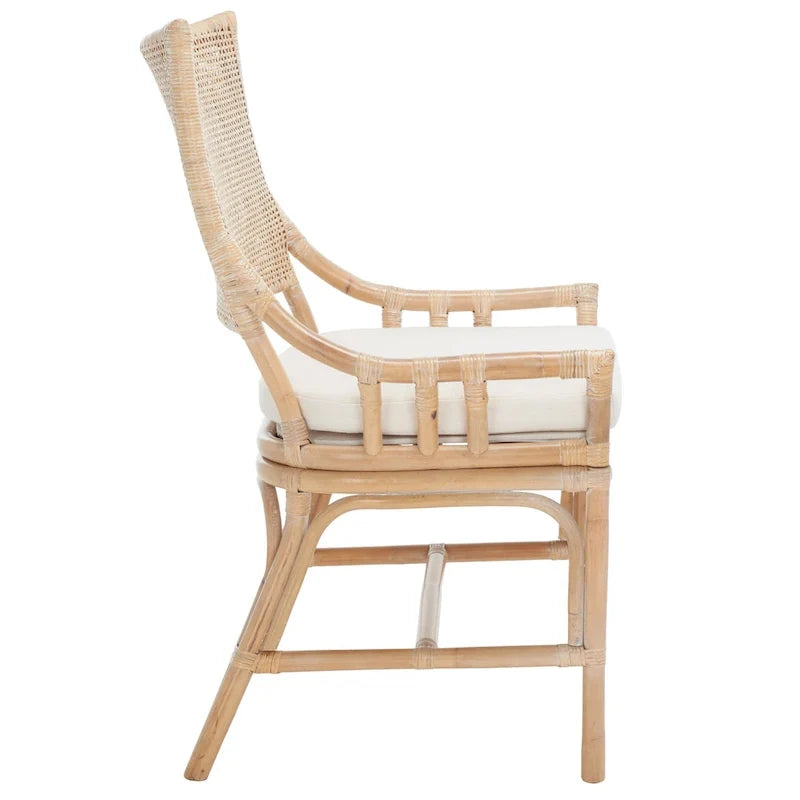 Küstendesign Rattan-Stuhl mit Kissen, 22 B x 24 L x 37 H, 22 B x 24 T x 37 H