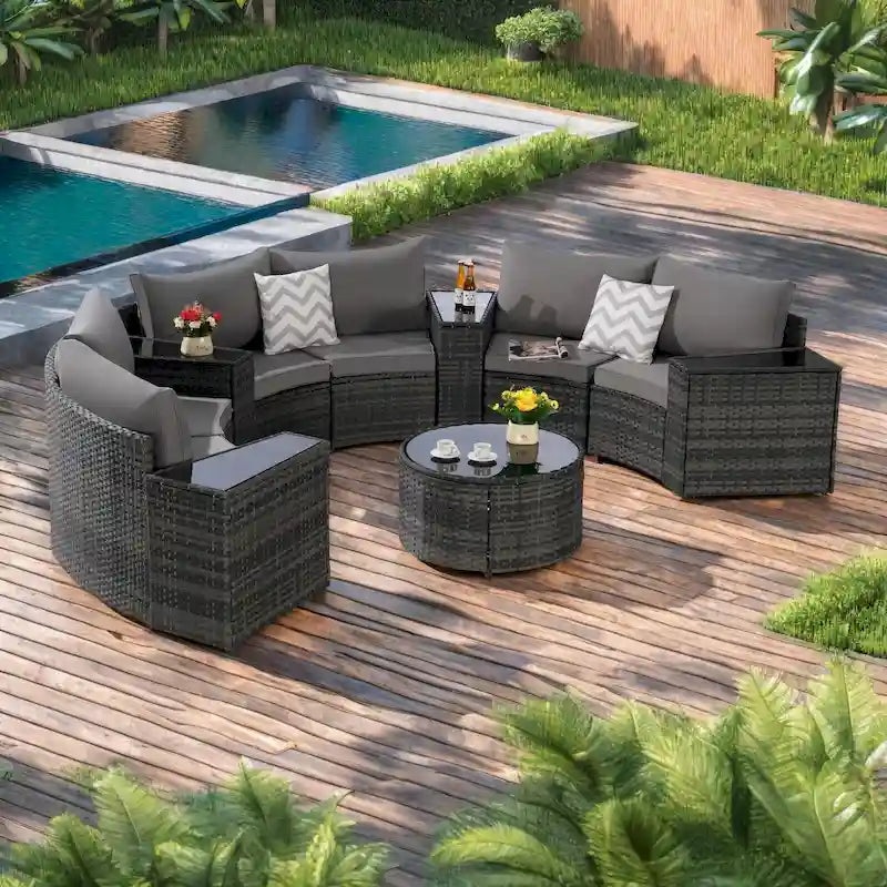11-teiliges modulares Outdoor-Sofa-Set mit halbrunden Elementen, Couchtisch aus gehärtetem Glas und 4 Beistelltischen