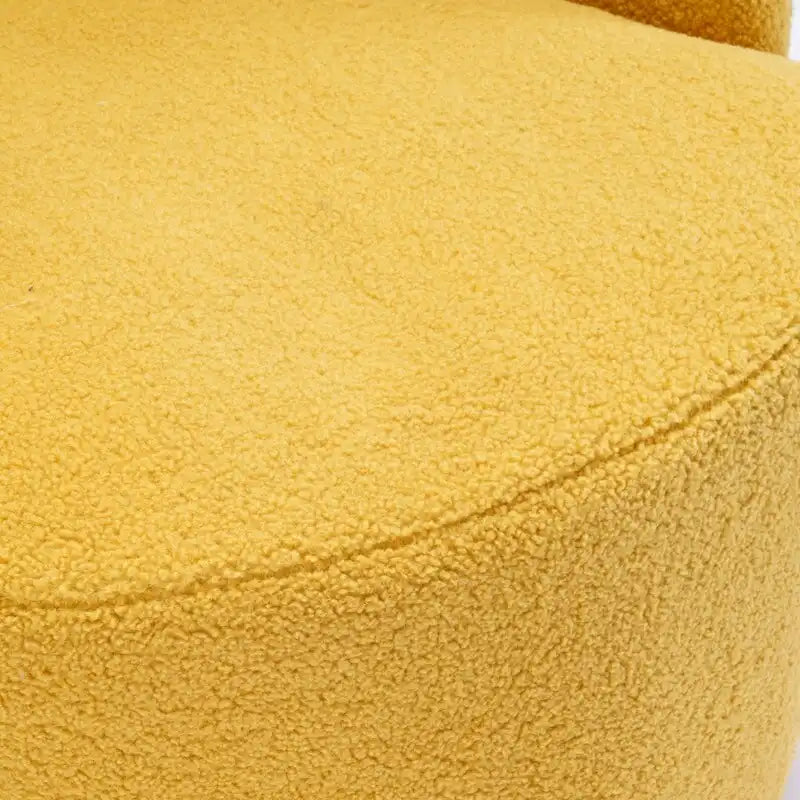 Drehbarer Akzent-Fasssessel aus Teddy-Stoff mit pulverbeschichtetem Metallring