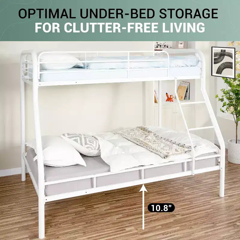 Vollmetall-Etagenbett mit niedrigem Sicherheitsdesign, Absturzsicherung, schräger Leiter und Stauraum unter dem Bett
