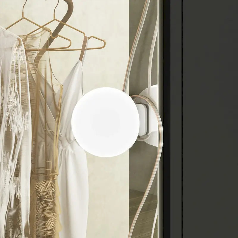 3-Spiegel-Schminktisch mit 9 Schubladen und LED-Beleuchtung