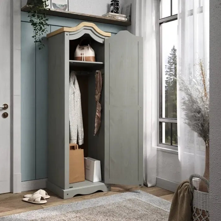 Flurgarderobe
