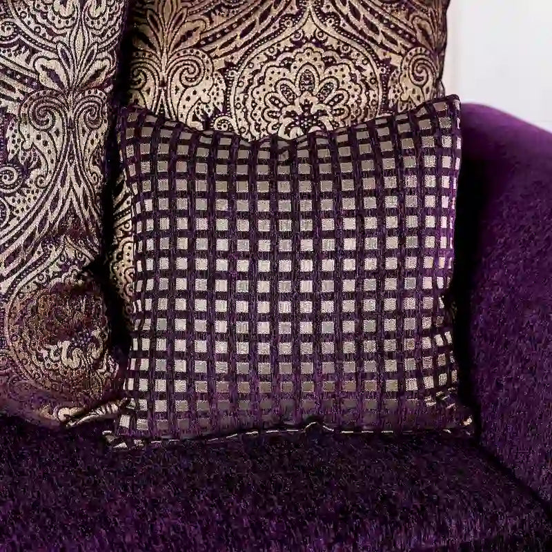 Grendel Traditionelles lila Chenille-Zweisitzer-Sofa mit gerollten Armlehnen von Furniture of America