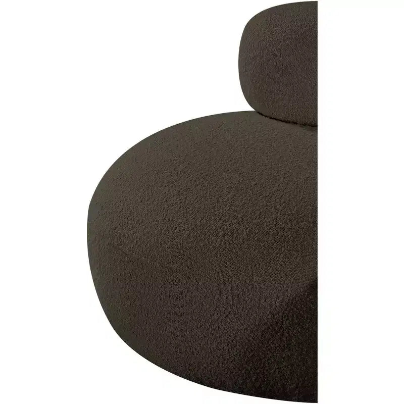 Meridian Furniture Venti Stuhl aus Bouclé-Stoff