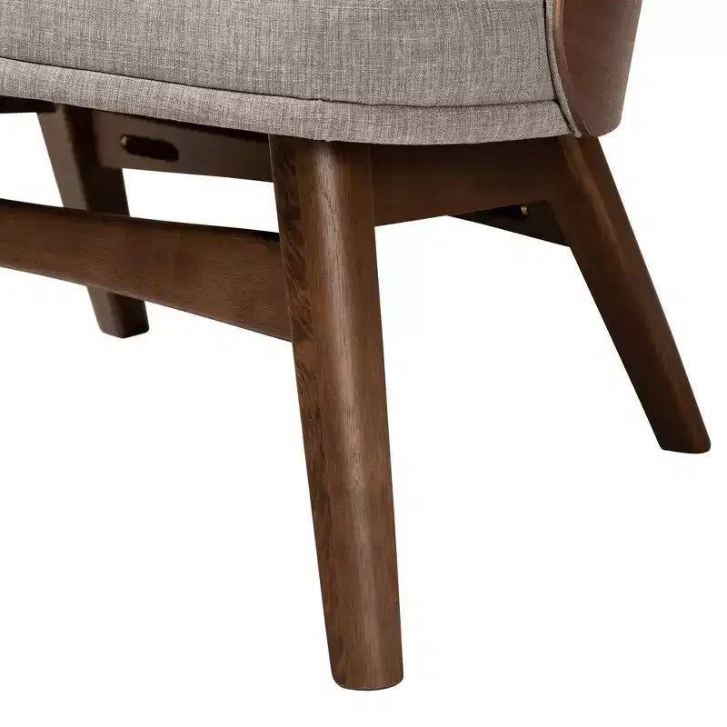 Baxton Studio Lovella 2er-Set Akzentstühle im Mid-Century-Modern-Stil, grauer Stoff und walnussbraunes Holz-Finish