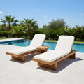 Christopher Knight Home Wino Patio 3-teiliges Akazienholz-Rattan-Sonnenliegen-Set mit Polster und Lattentisch