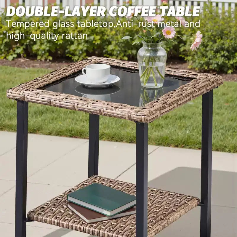 GDFStudio Halston Outdoor-Korbsessel-Set mit Kissen und Beistelltisch