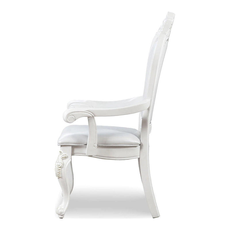 Furniture of America Eugene Traditionelle Esszimmer-Armstühle aus Massivholz mit Ziernagelbesatz und Cabriole-Beinen (2er-Set)