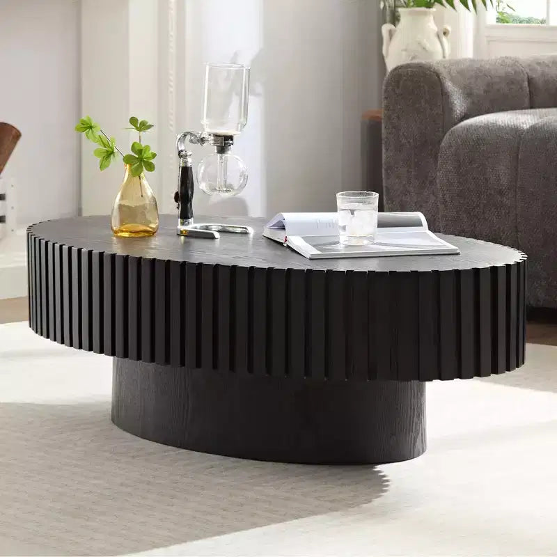 Ovaler/Quadratischer Couchtisch, minimalistischer geriffelter Mitteltisch, Beistelltisch, natürliche Esche/Nussbaum/Mattschwarz – ModernLuxe
