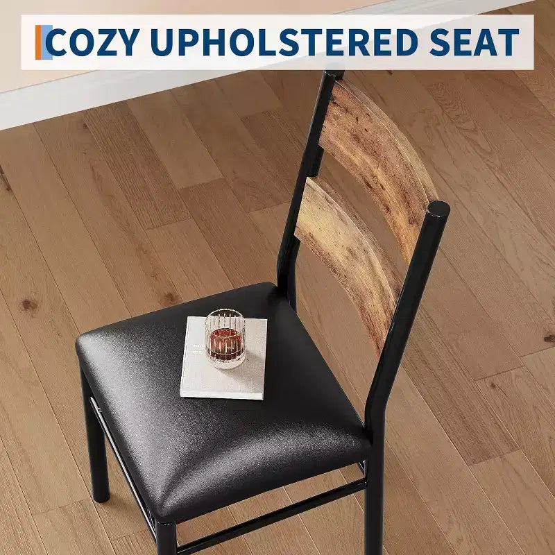 Essgruppe für 4 Personen, Holztisch für die Küche mit 4 gepolsterten Stühlen, 4er-Set Küchenstühle mit Stoßwinkel für kleine Räume, Küchenbereich