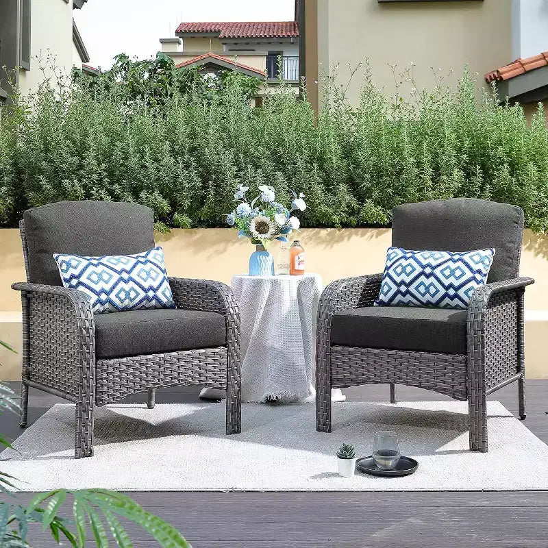 HOMLUX 2er-Set Terrassenstühle aus Korbgeflecht, wetterfeste Rattanstühle mit hoher Rückenlehne für den Außenbereich